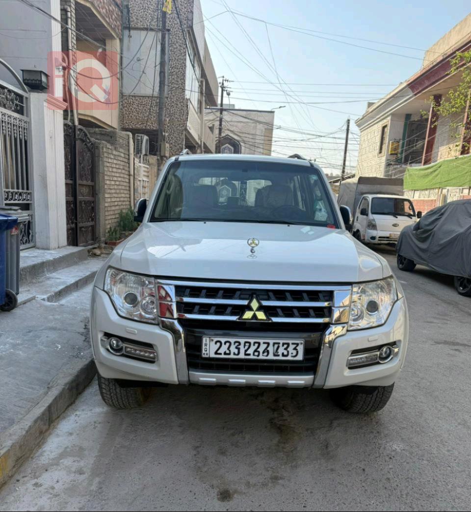ميتسوبيشي باجيرو